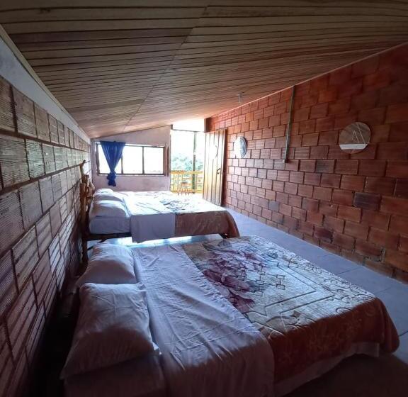 Eco Hotel Manu Viajeros