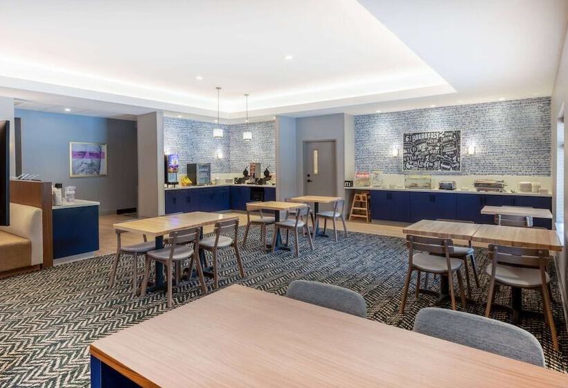 فندق Americinn By Wyndham Mountain Home