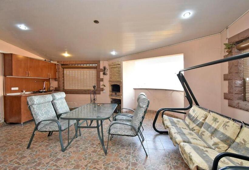 호텔 Amigos Guest House