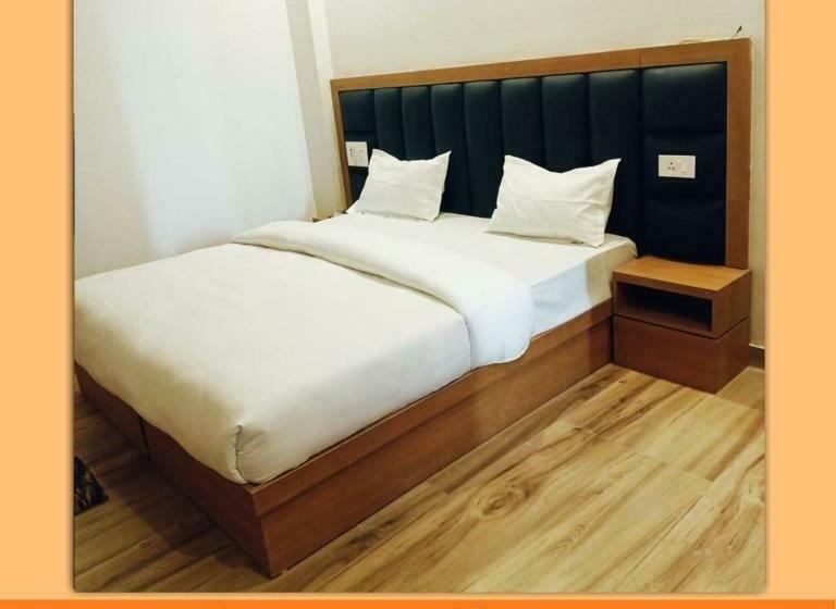 Tripli Hotels Ayushman Retreat