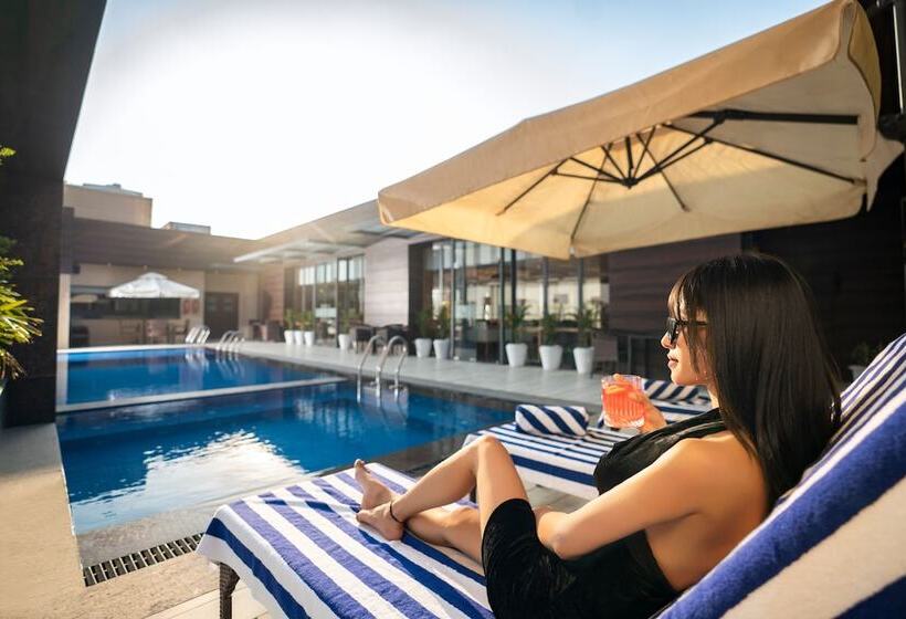 Отель Best Western Plus Chandigarh Mohali