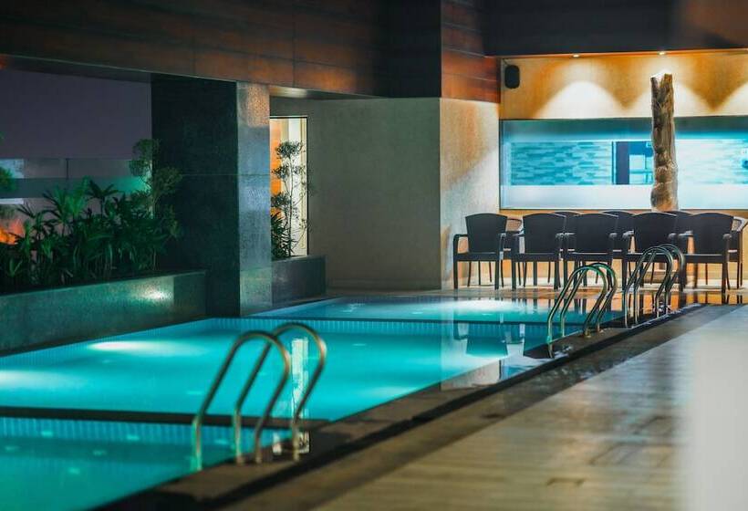 Отель Best Western Plus Chandigarh Mohali