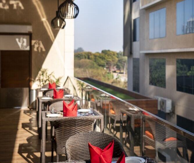 Отель Best Western Plus Chandigarh Mohali