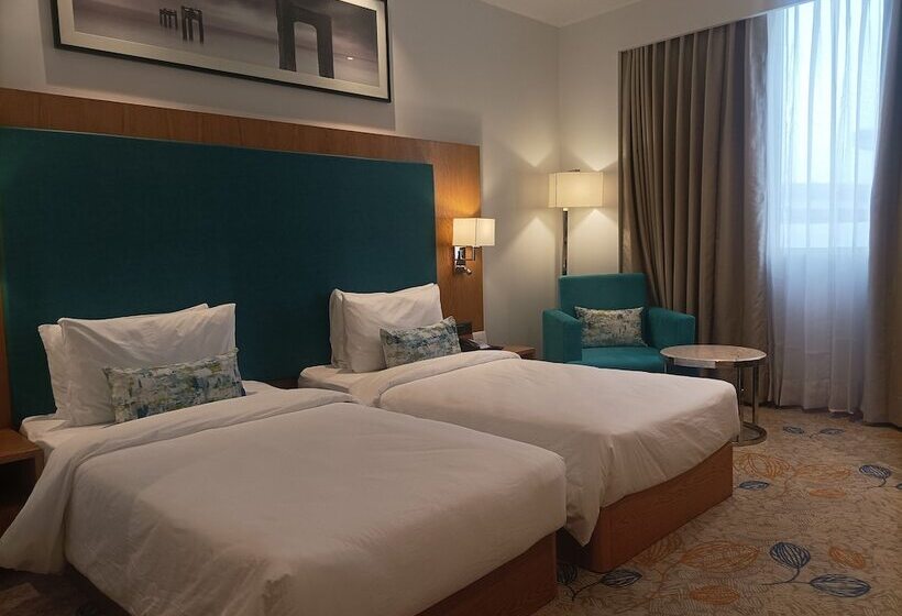 Отель Best Western Plus Chandigarh Mohali