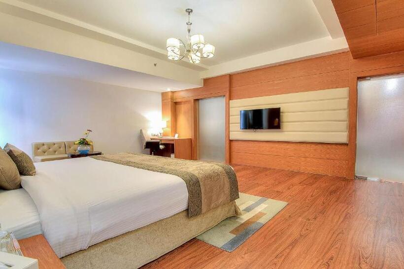 Отель Best Western Plus Chandigarh Mohali