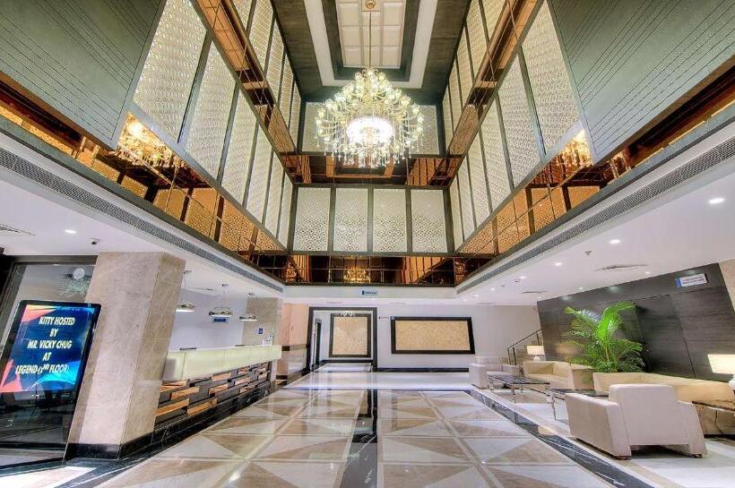 Отель Best Western Plus Chandigarh Mohali