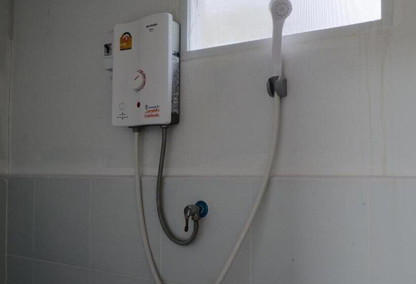 فندق C Code Resort