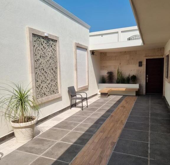 בית מלון כפרי Casa Escamela Suites Privadas