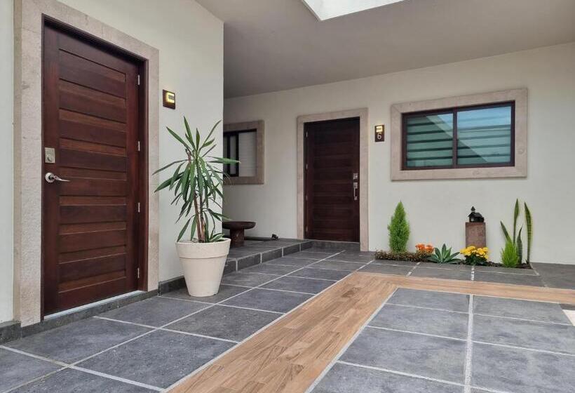 בית מלון כפרי Casa Escamela Suites Privadas