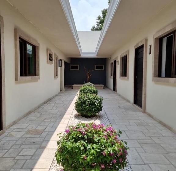 בית מלון כפרי Casa Escamela Suites Privadas