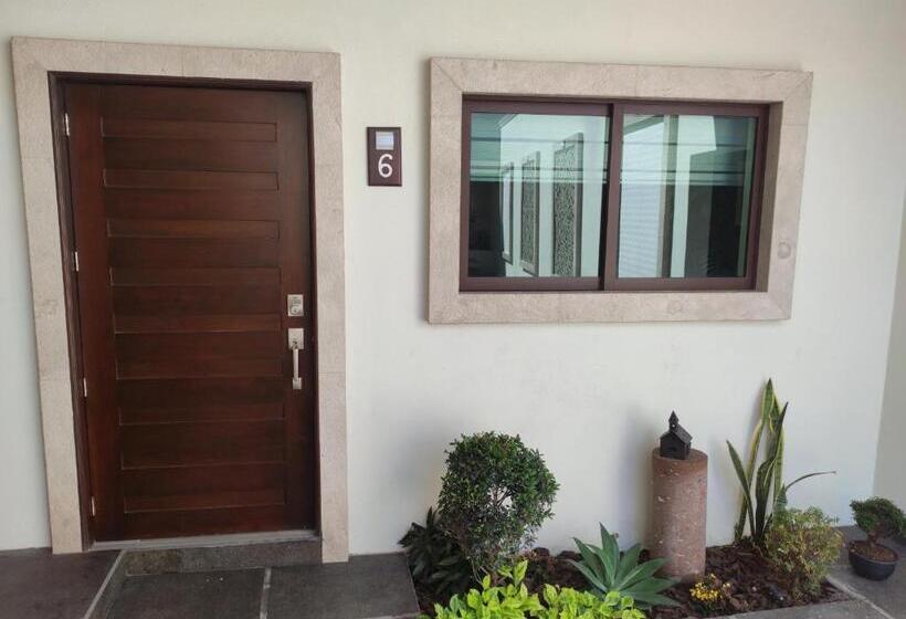 בית מלון כפרי Casa Escamela Suites Privadas