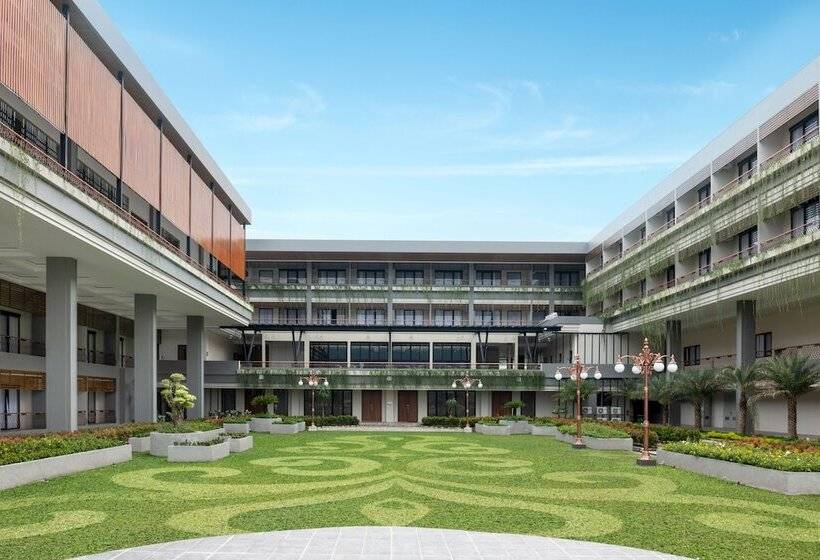 Fox Harris Hotel & Convention Banjarnegara