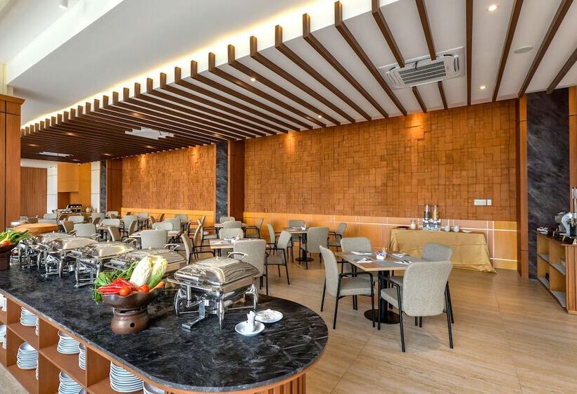 Fox Harris Hotel & Convention Banjarnegara