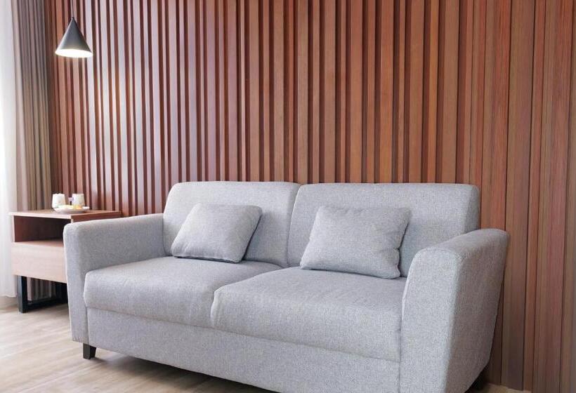 Fox Harris Hotel & Convention Banjarnegara