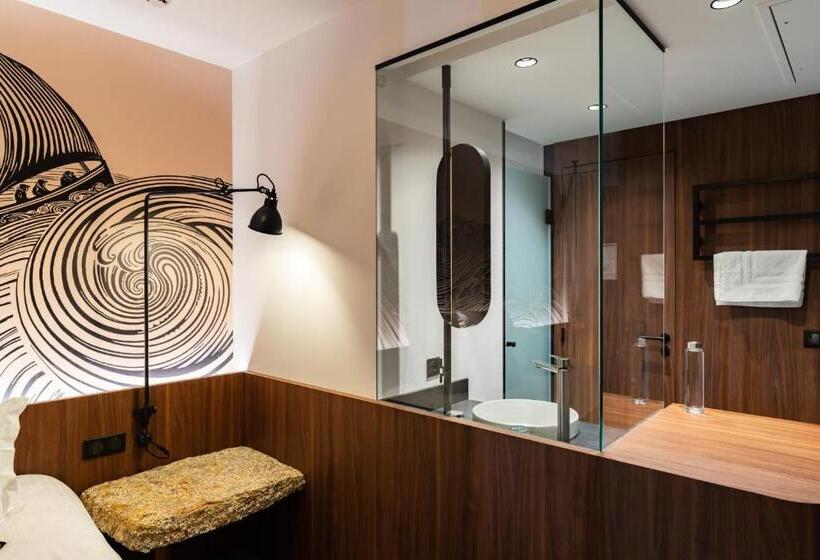 هتل Hôtel Roz Marine Thalasso Resort