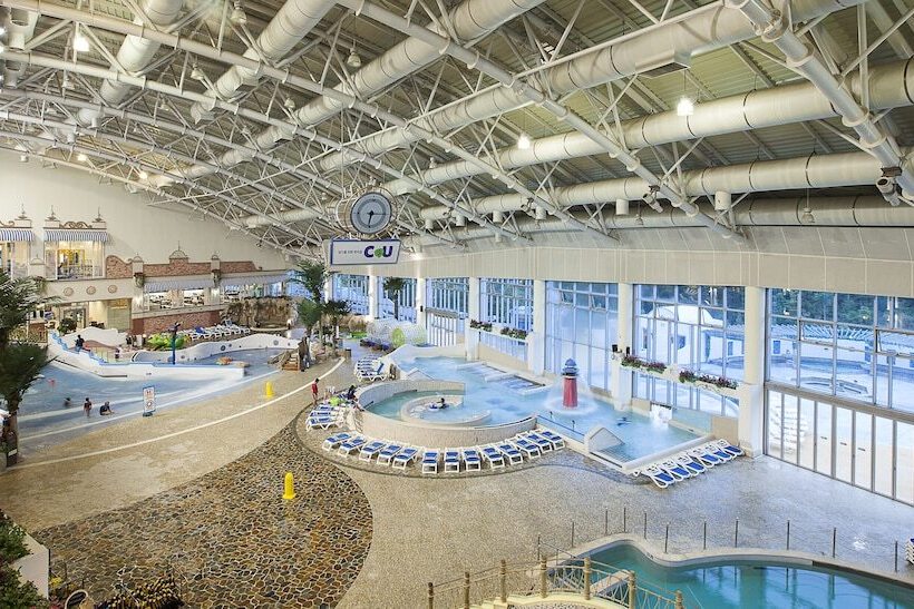 בית מלון כפרי Phoenix Resort Pyeongchang