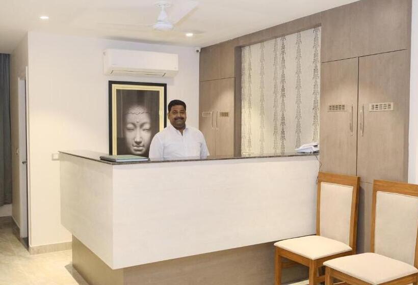 בית מלון כפרי Indraprastha Inn