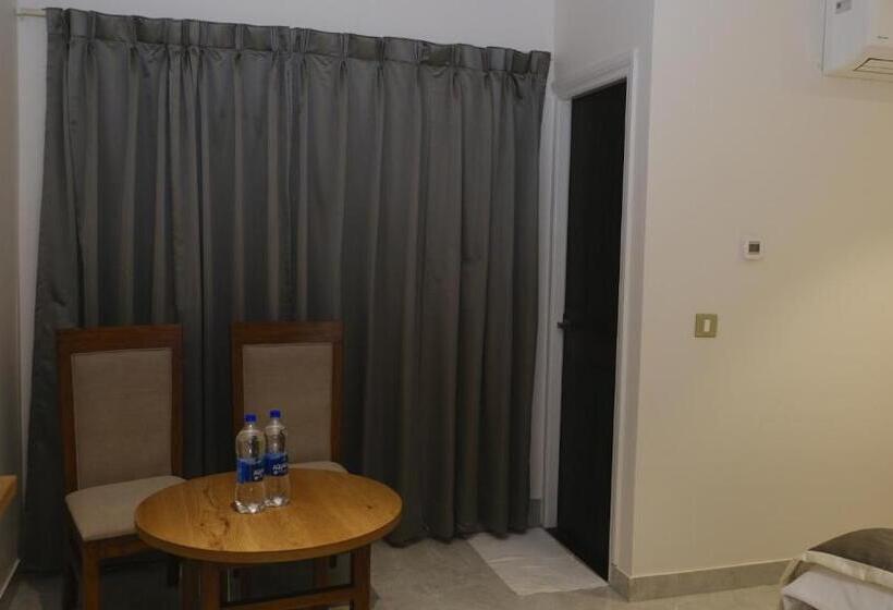 בית מלון כפרי Indraprastha Inn