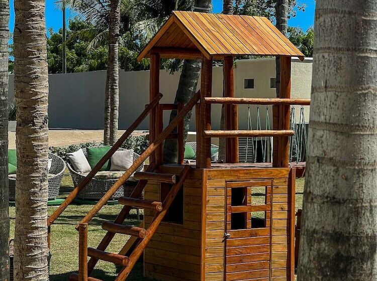 ホテル Isla Beach