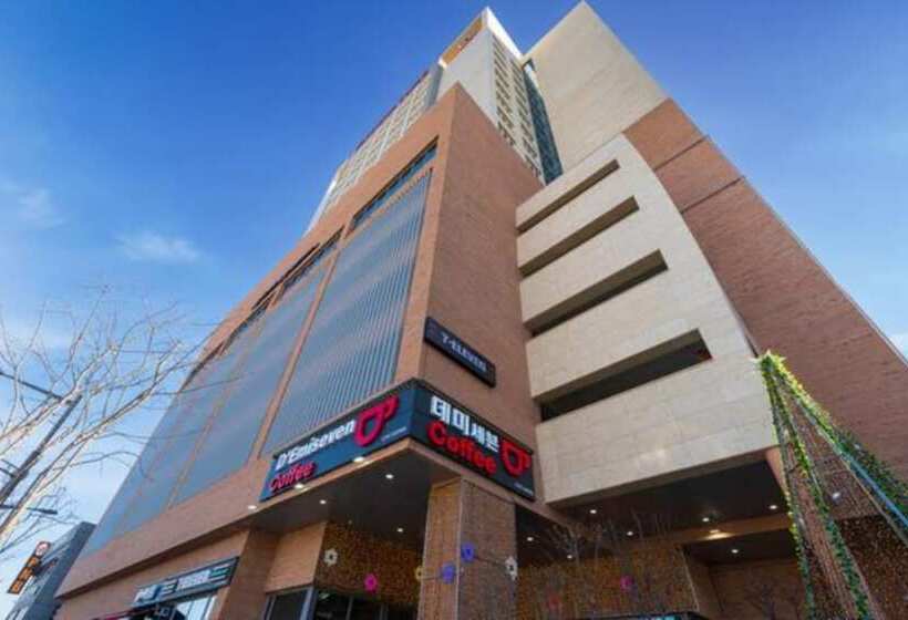 בית מלון כפרי Jeonju Signature