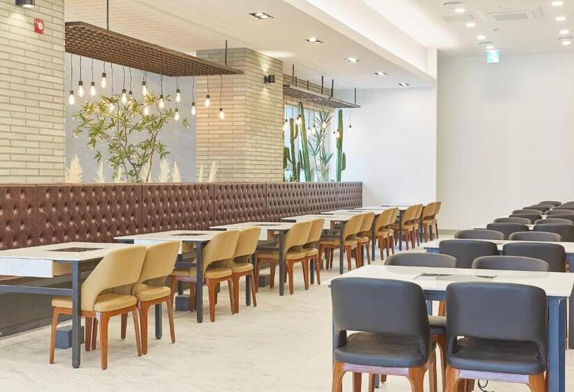 בית מלון כפרי Jeonju Signature