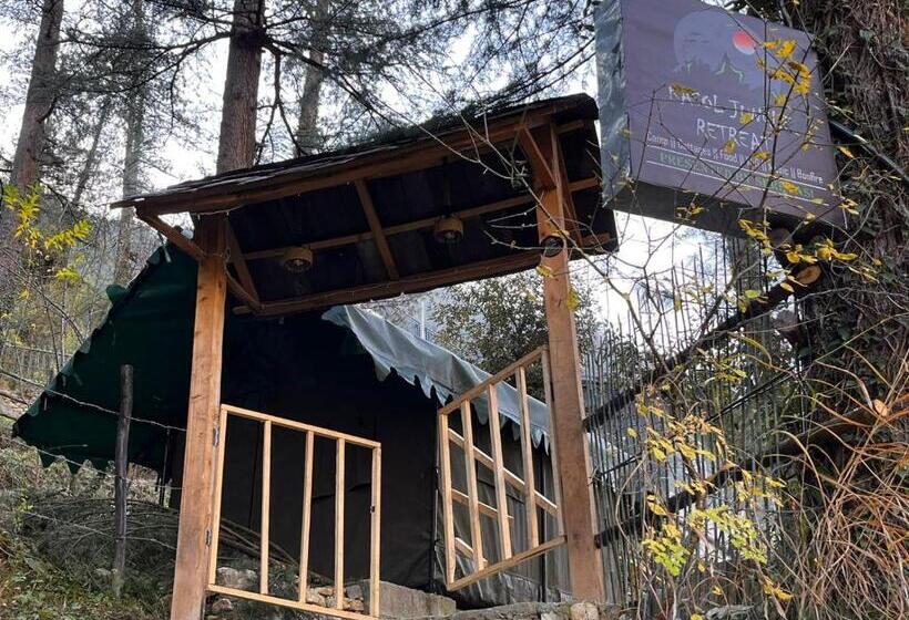 هتل Kasol Jungle Retreat