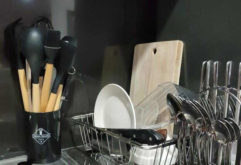 هتل King Rapid Rise