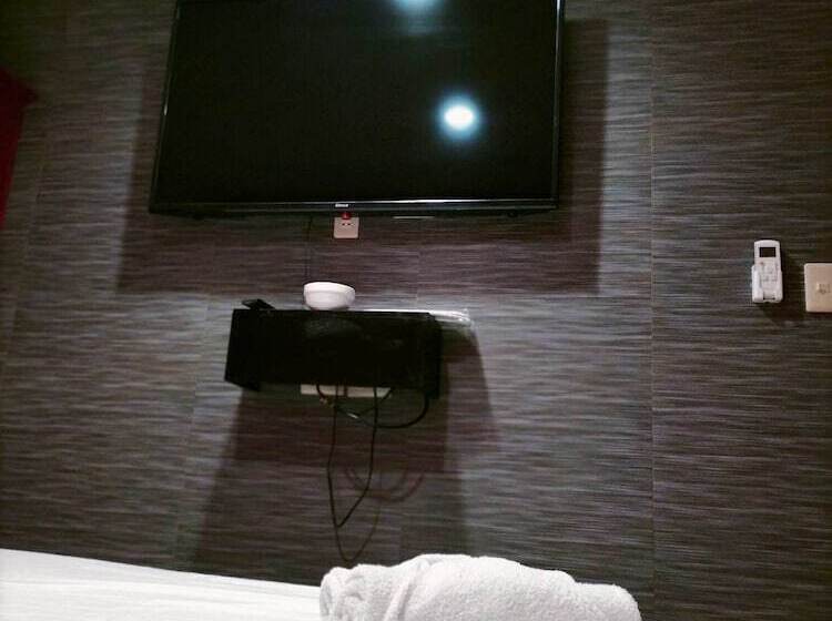 هتل King Rapid Rise