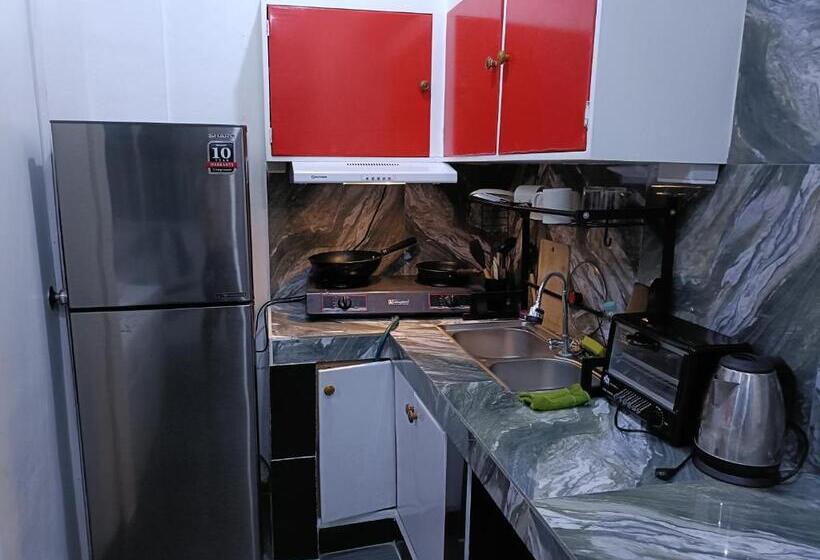 هتل King Rapid Rise