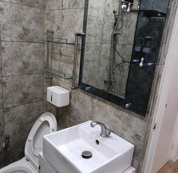 هتل King Rapid Rise