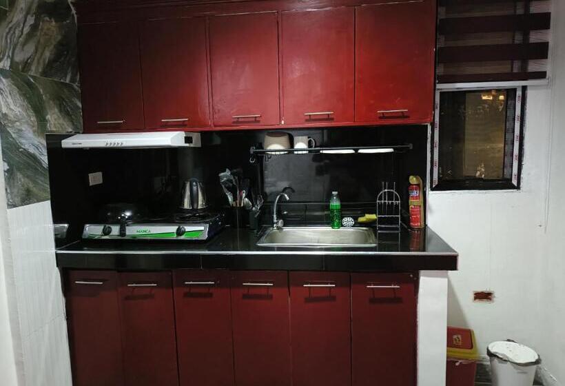 هتل King Rapid Rise