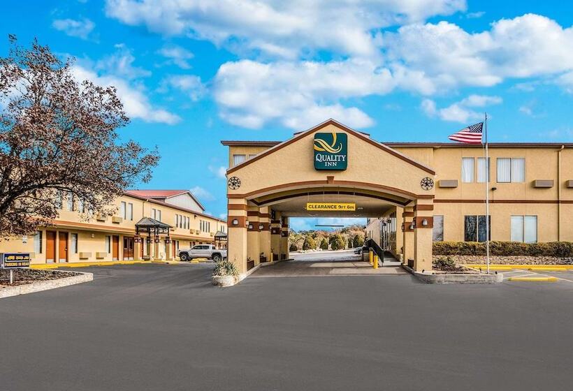 Отель Mainstay Suites Ozona I 10