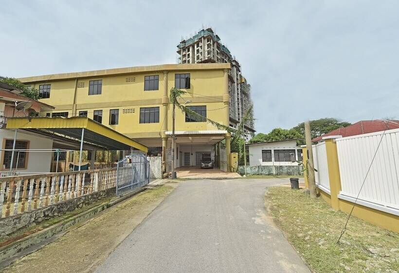 فندق Oyo 90706 Empire Inn 2