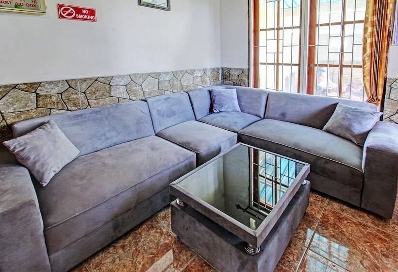 בית מלון כפרי Oyo 92059 Archi Homestay