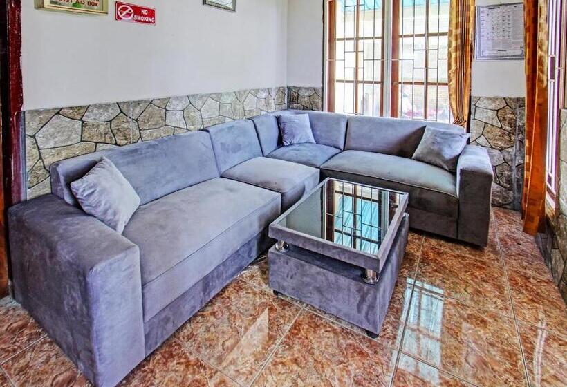 בית מלון כפרי Oyo 92059 Archi Homestay