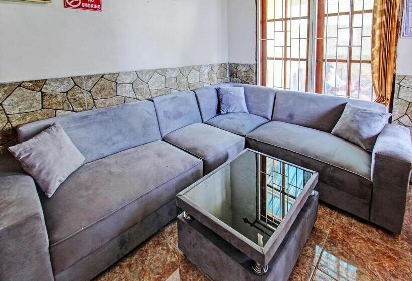 בית מלון כפרי Oyo 92059 Archi Homestay