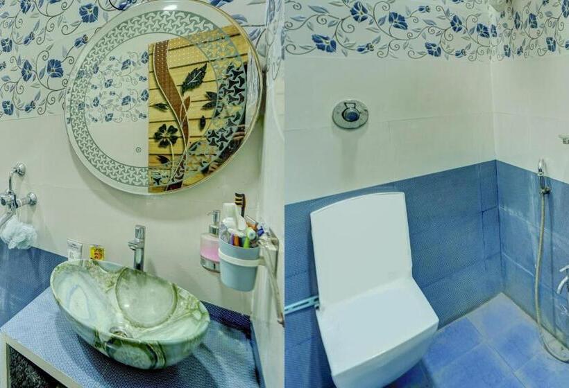 Отель The Ram Darbar