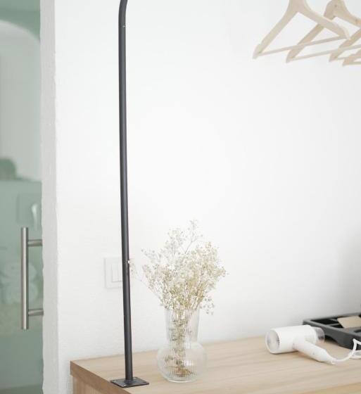 Отель Perle House