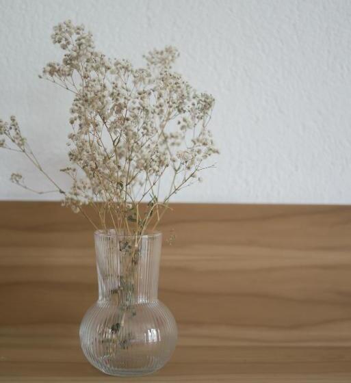 Отель Perle House