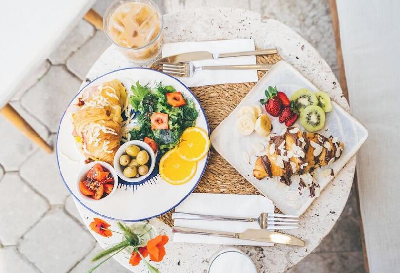 Отель Perle House