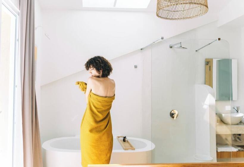 Отель Perle House