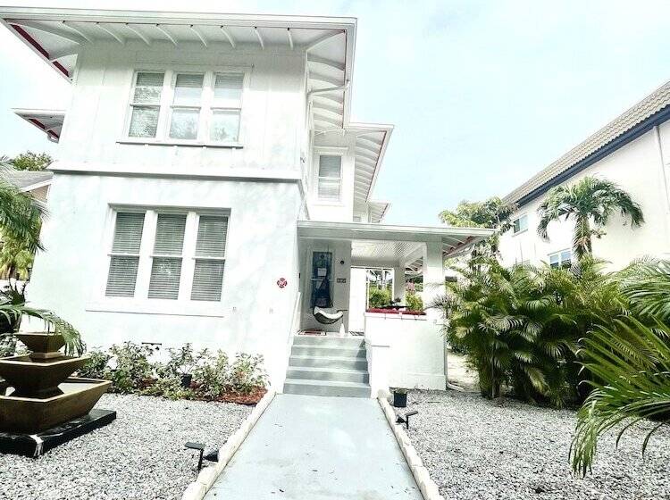 Prestige Collection, Hotel Boutique