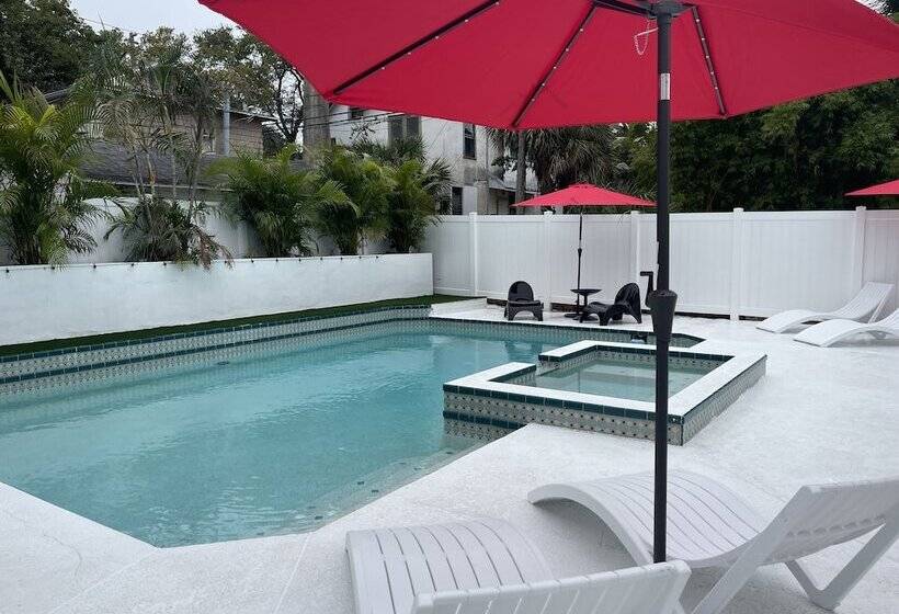 Prestige Collection, Hotel Boutique