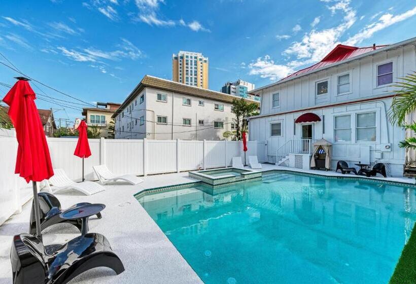 Prestige Collection, Hotel Boutique