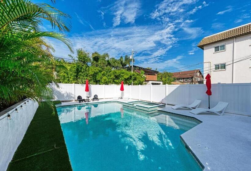 Prestige Collection, Hotel Boutique