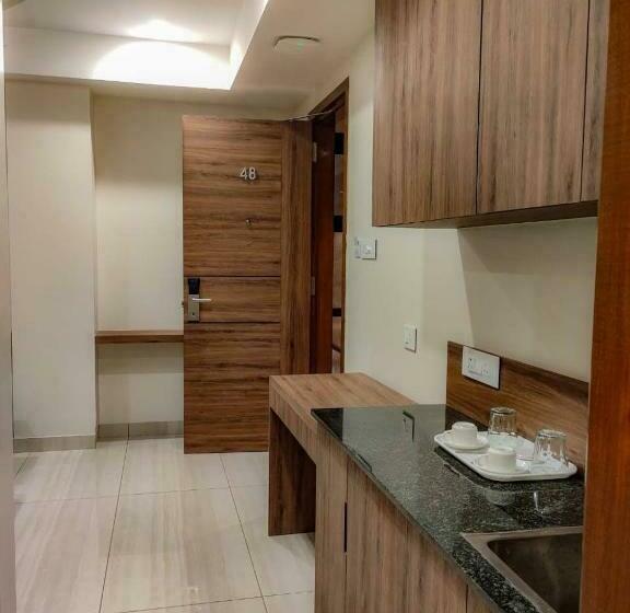 Hotel Rr Mount Elite Suites