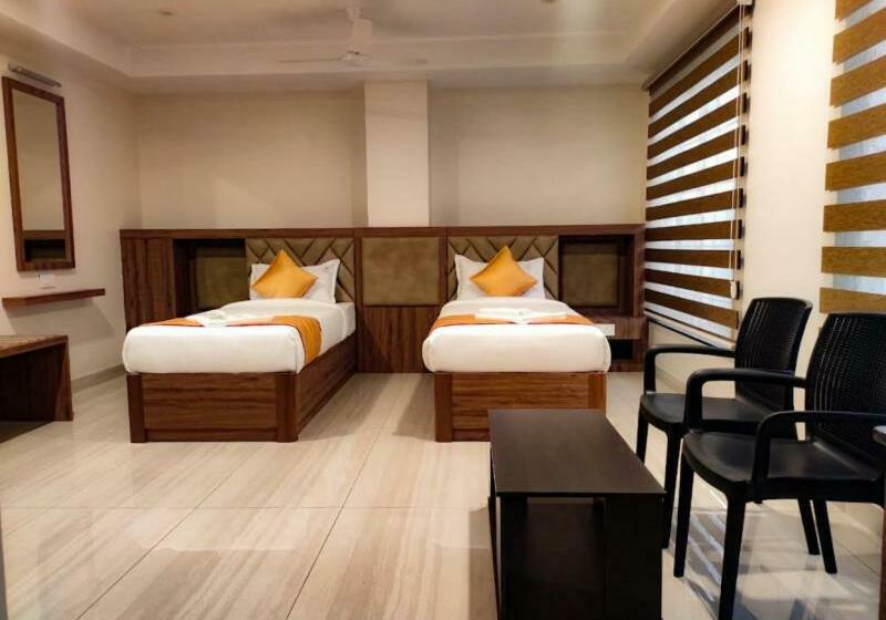 Hotel Rr Mount Elite Suites