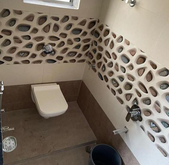 فندق Scarlet Resort Alibag