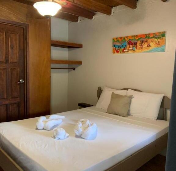 בית מלון כפרי The Bounty