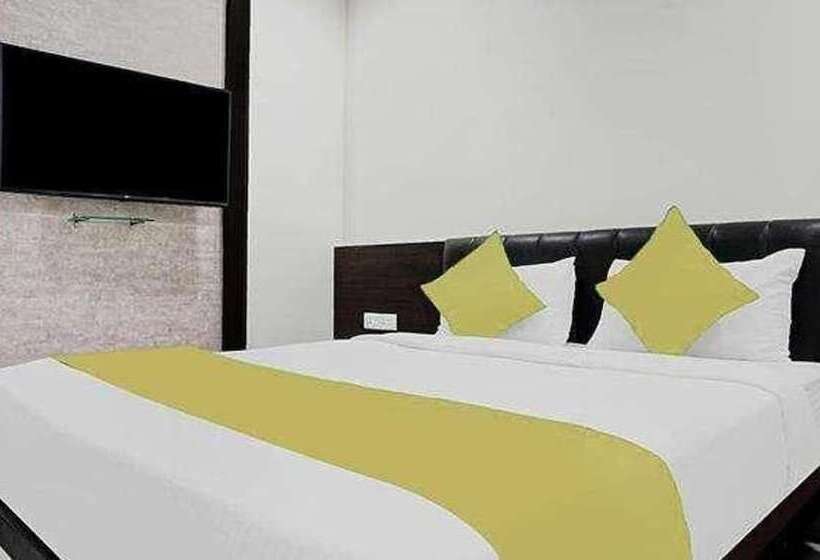 Hotel Treebo Madhuvan Grand